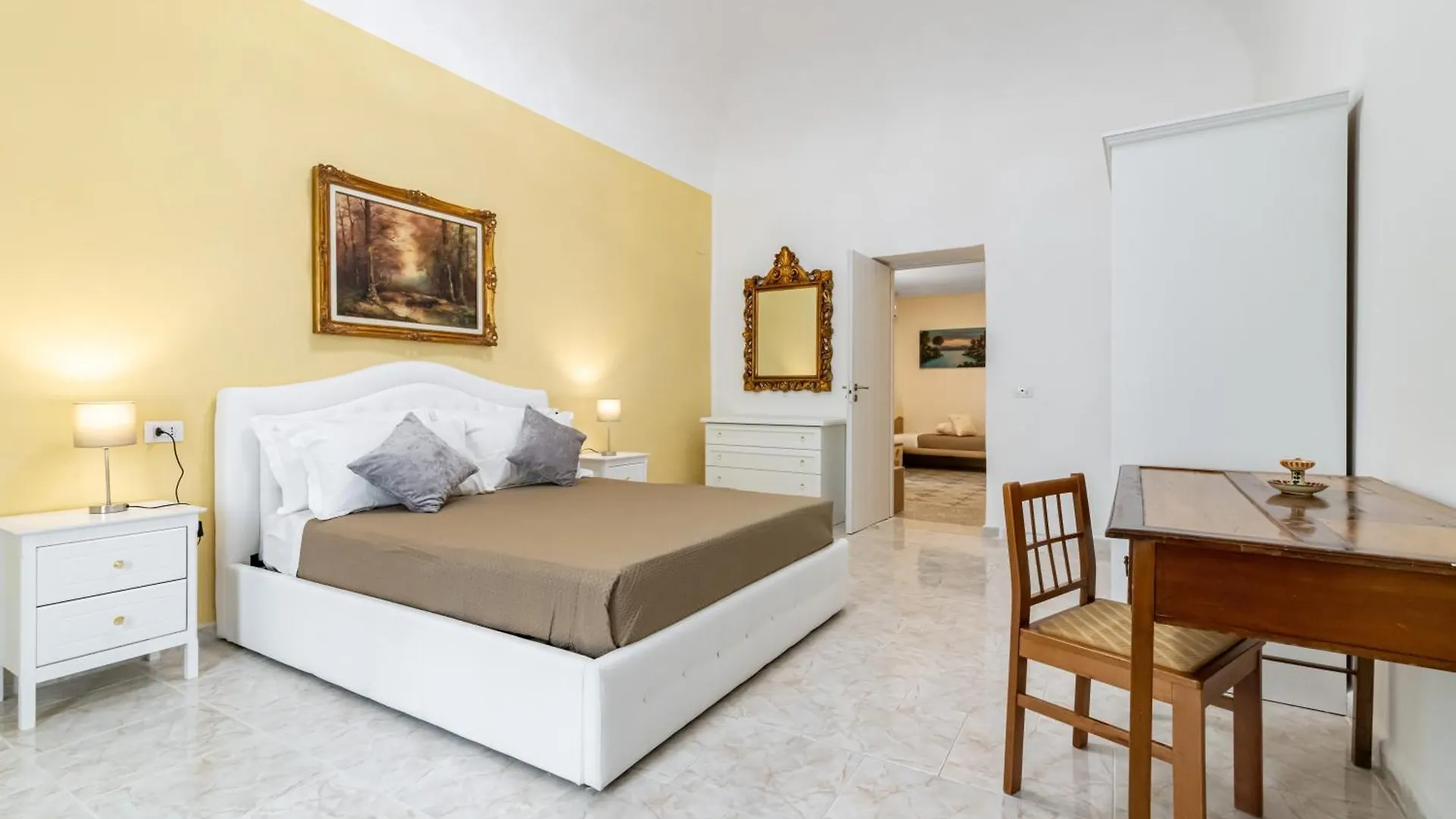 La Dimora Dei Mille - Roomy Apartment With Terrace باليرمو إيطاليا
