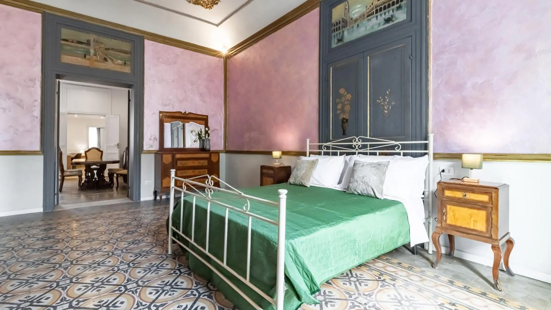 La Dimora Dei Mille - Roomy Apartment With Terrace باليرمو 0*,  إيطاليا